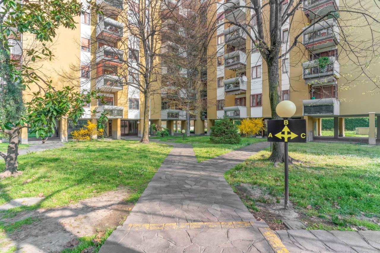 Soggiorno Incantevole In Zona Navigli Milano Ngoại thất bức ảnh